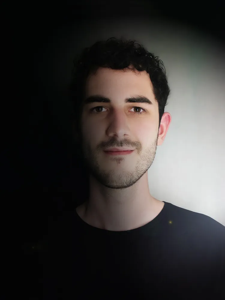 Tobias Langhart